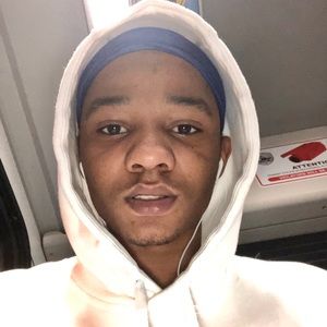 Meet your Posher, Jeffery